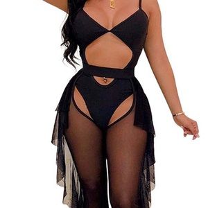 Lingerie. Never worn just tried on once.